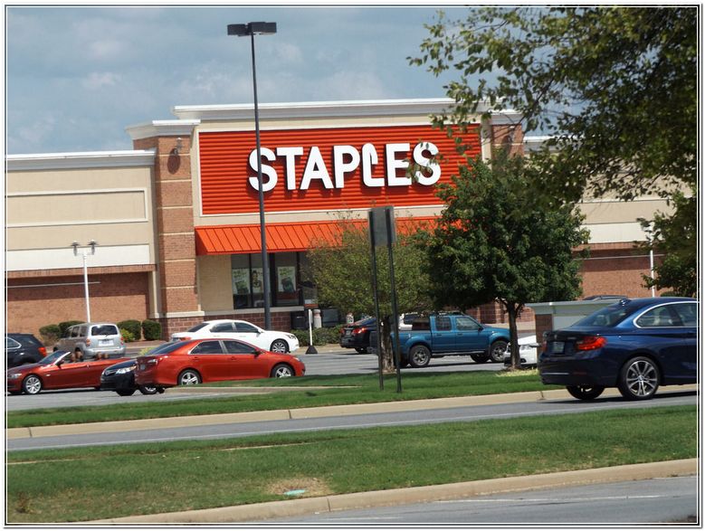 Staples Conway Ar